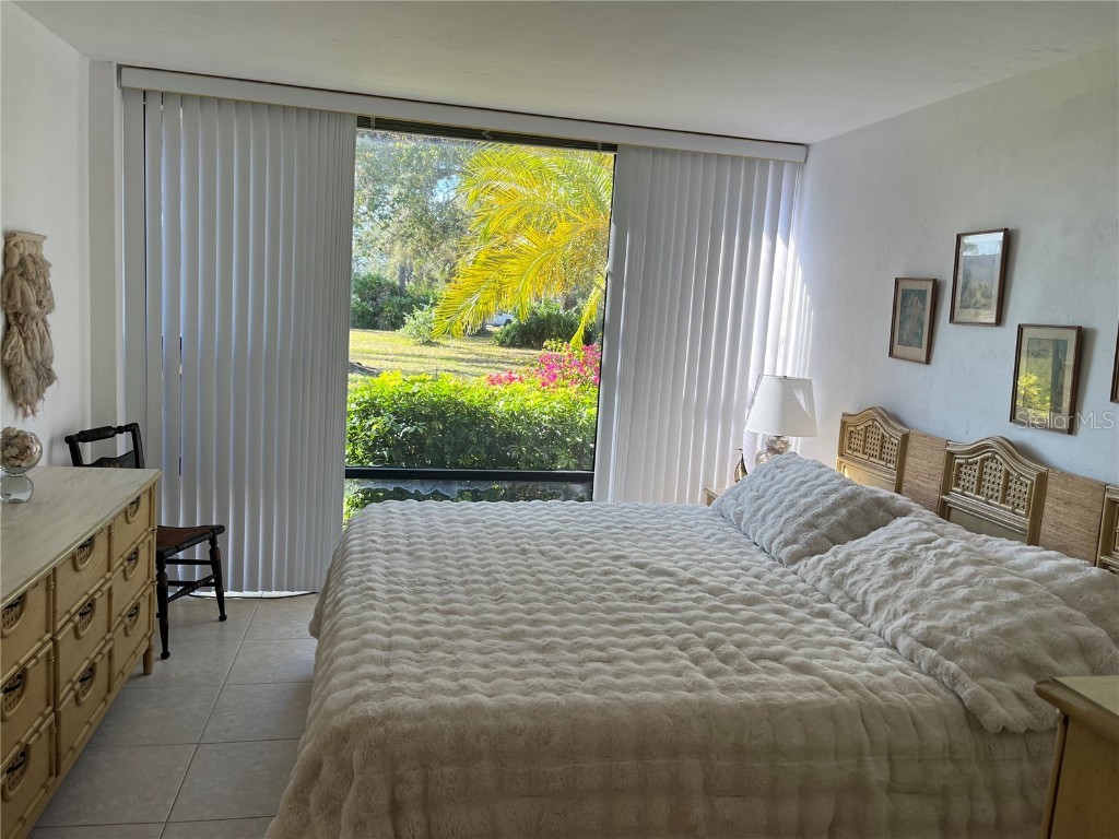 612 Bird Bay Drive S #112CAR Venice FL 34285 N6139718 image10