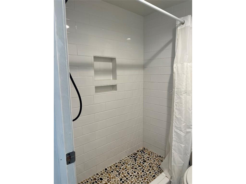 612 Bird Bay Drive S #112CAR Venice FL 34285 N6139718 image12