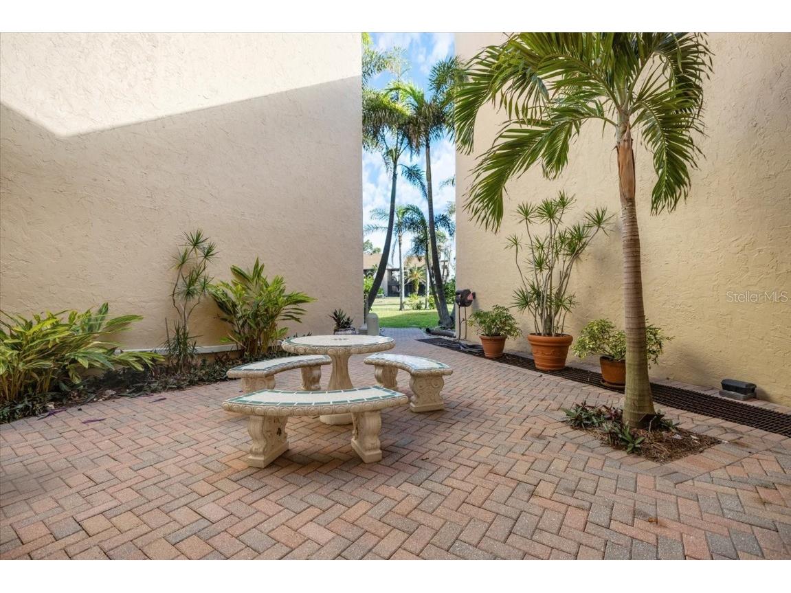 612 Bird Bay Drive S #112CAR Venice FL 34285 N6139718 image15
