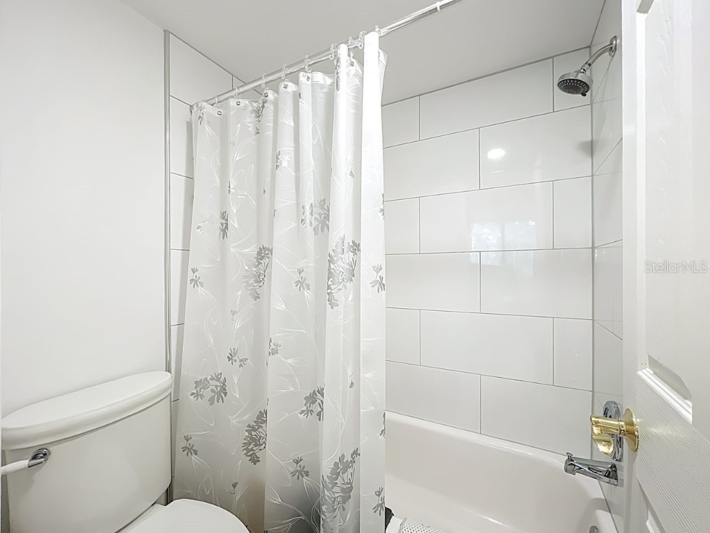 612 Bird Bay Drive S #114 Venice FL 34285 TB8438757 image11