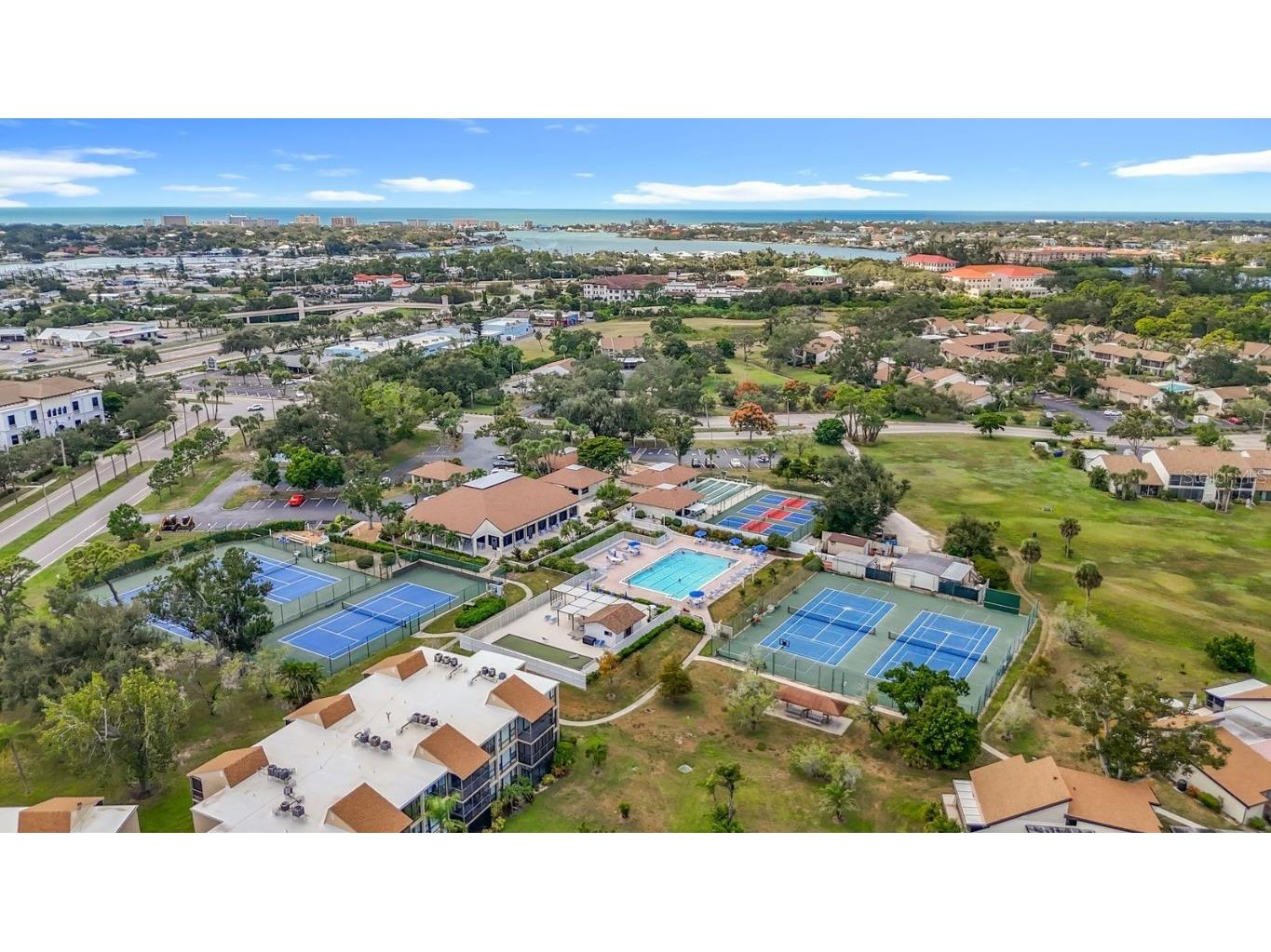 612 Bird Bay Drive S #114 Venice FL 34285 TB8438757 image32