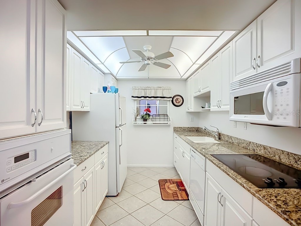 612 Bird Bay Drive S #114 Venice FL 34285 TB8438757 image7