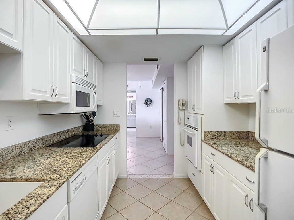 612 Bird Bay Drive S #114 Venice FL 34285 TB8438757 image9