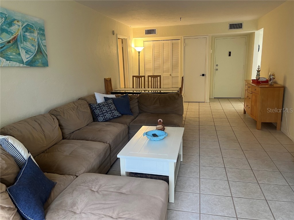 612 Bird Bay Drive S #211 Venice FL 34285 N6140014 image12