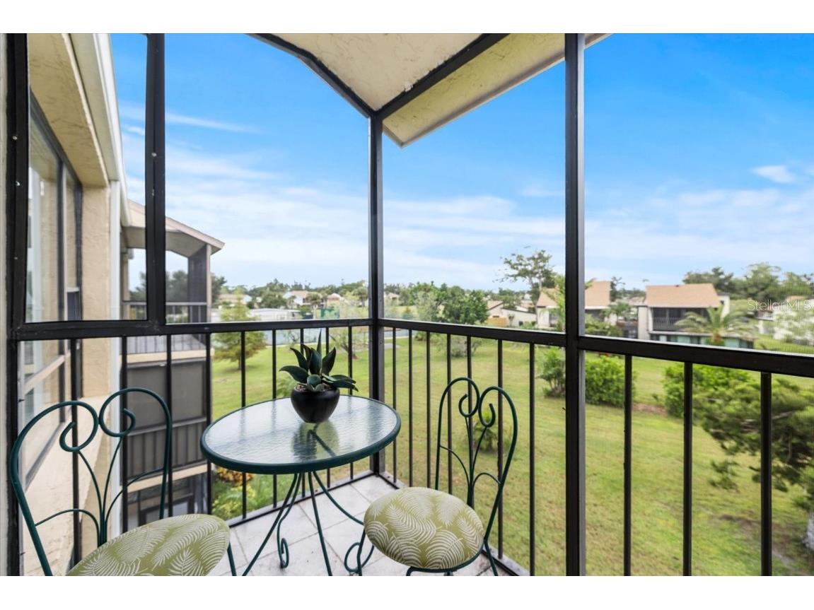 612 Bird Bay Drive S #308 Venice FL 34285 N6138847 image4