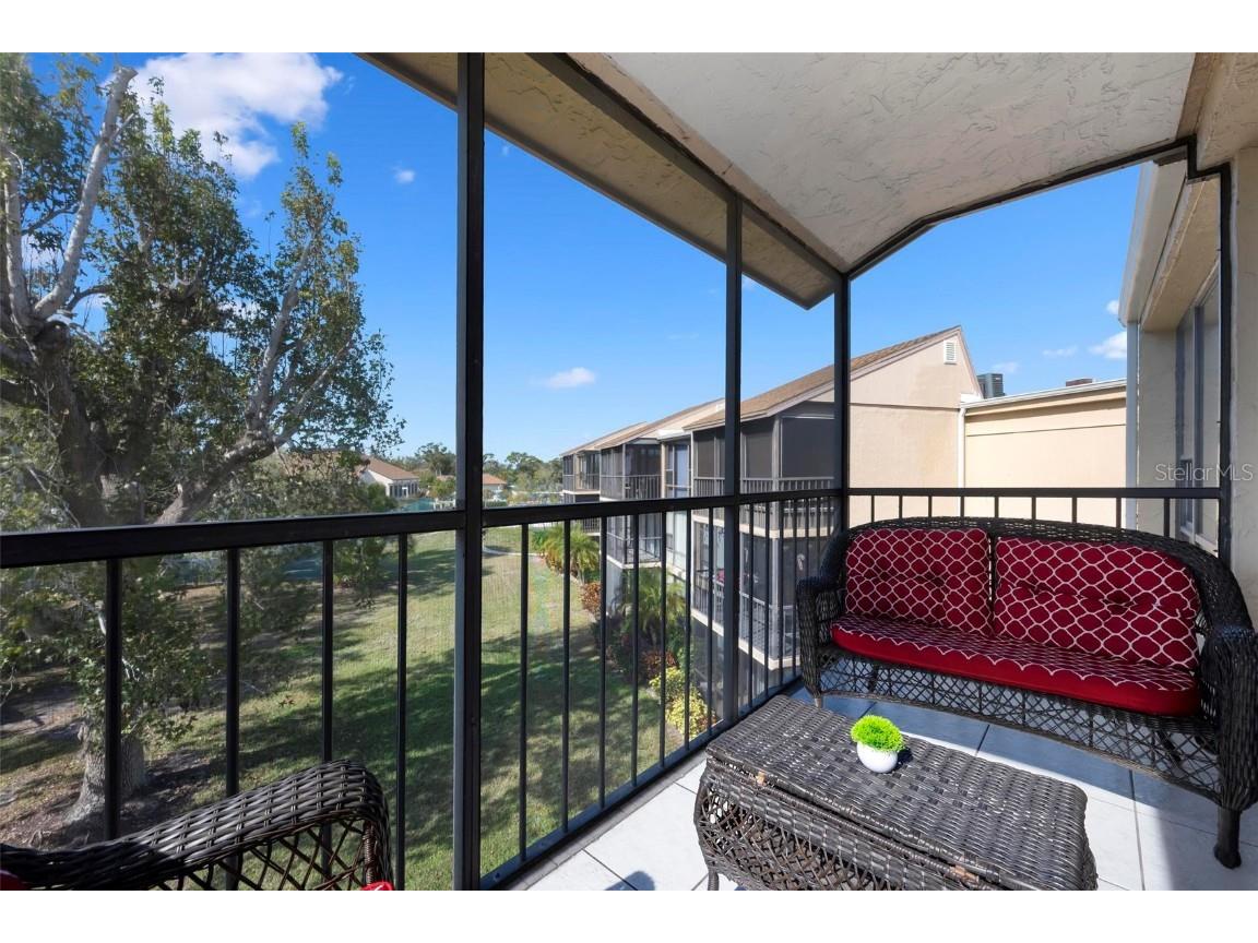 612 Bird Bay Drive S #313 Venice FL 34285 N6141870 image3