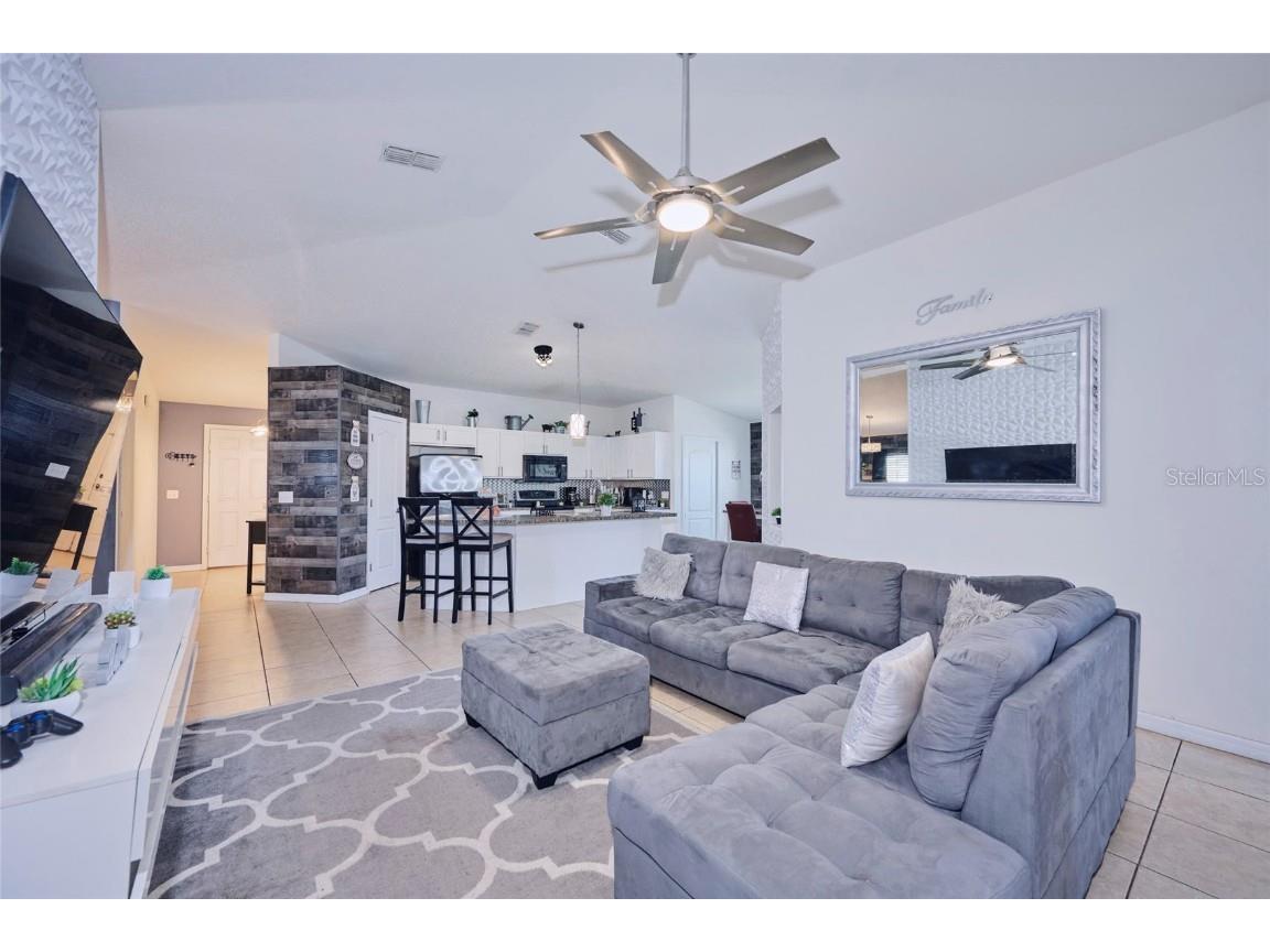 612 Chicago Way Dundee FL 33838 TB8314975 image7