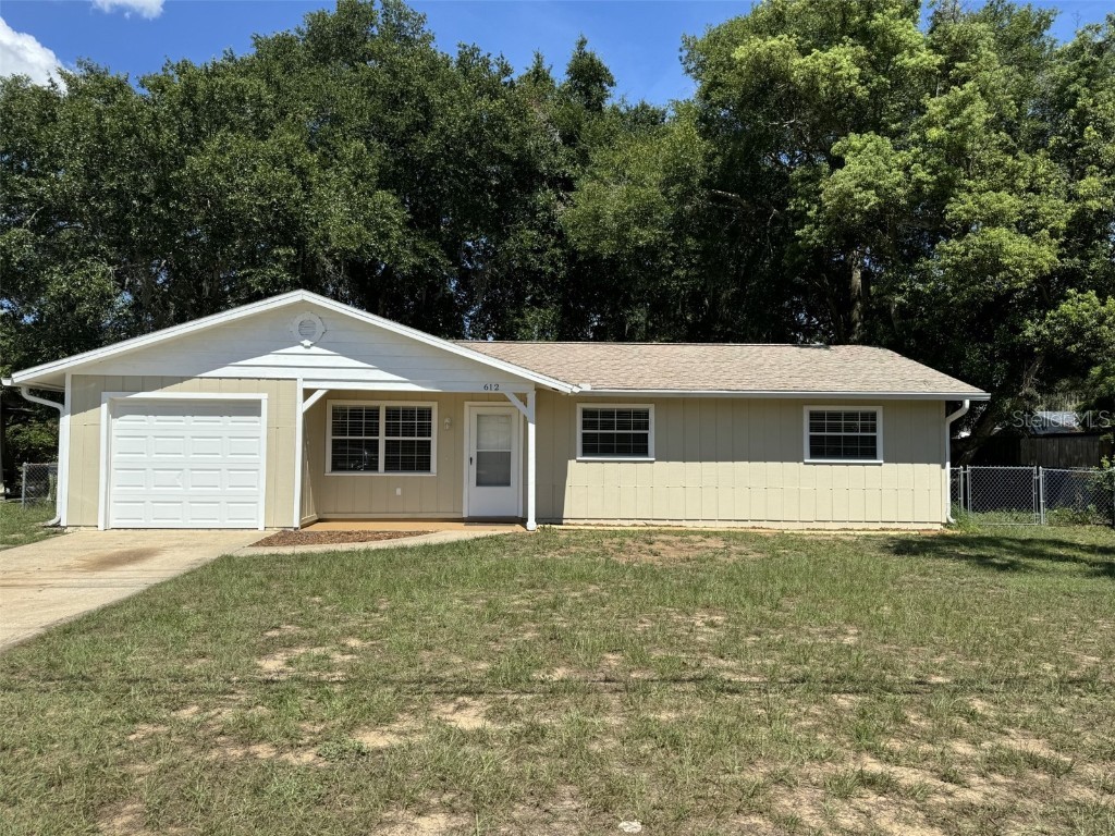 612 Dora Avenue Tavares FL 32778 O6224239 image1