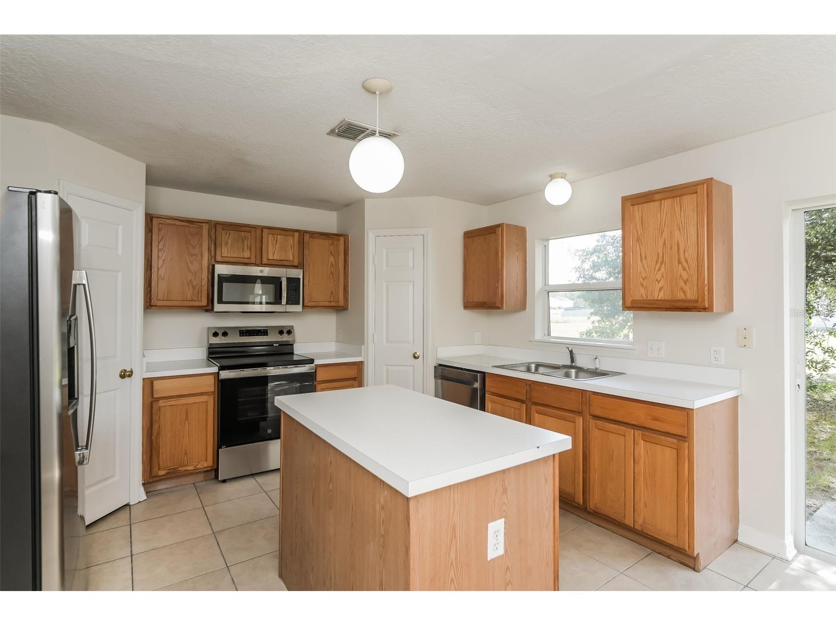 612 Elbridge Drive Kissimmee FL 34758 O6409369 image8