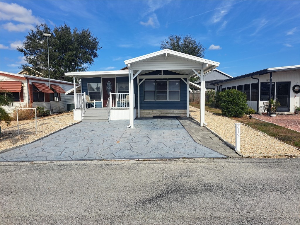 612 Golf Crest Lane Davenport FL 33837 B4901793 image1