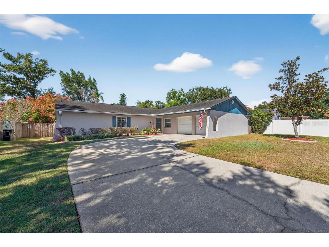 612 Green Cove Drive Brandon FL 33510 TB8444654 image1