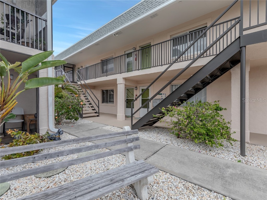 612 Guild Drive #19 Venice FL 34285 N6131609 image1