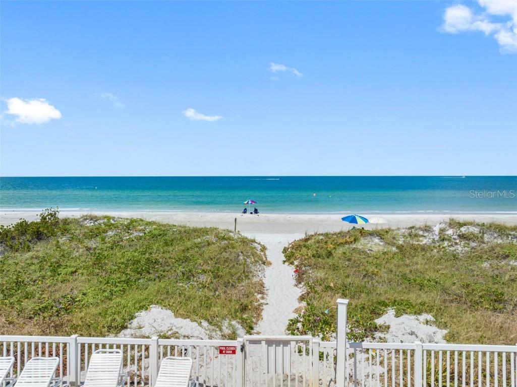 612 Gulf Boulevard #206 Indian Rocks Beach FL 33785 - GULF OF MEXICO U8212741 image1