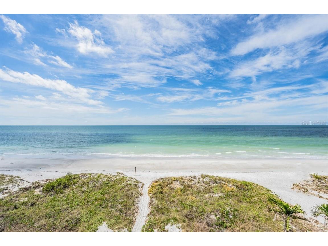 612 Gulf Boulevard #211 Indian Rocks Beach FL 33785 U8216217 image1