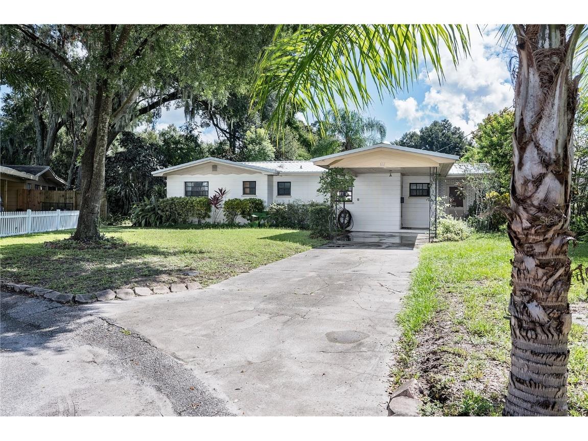 612 Hickory Lane Lakeland FL 33801 L4925403 image1