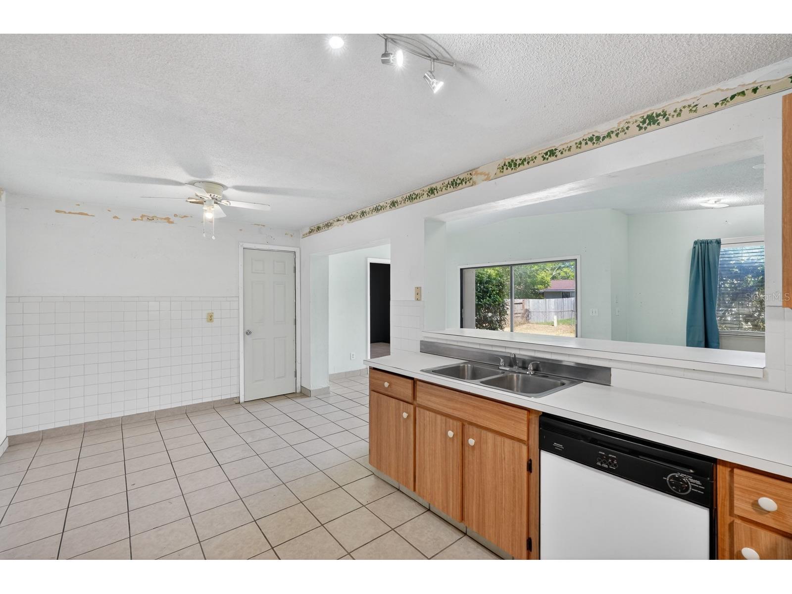 612 Johnson Drive Ormond Beach FL 32174 V4948504 image13