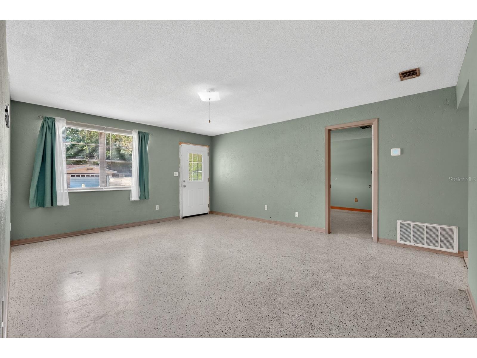 612 Johnson Drive Ormond Beach FL 32174 V4948504 image8