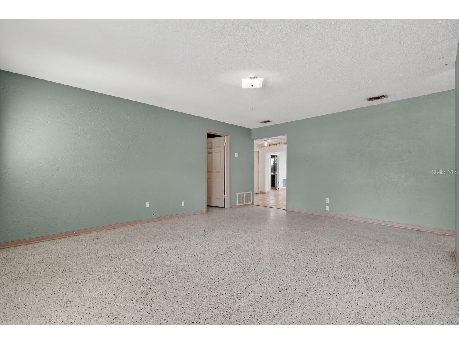 612 Johnson Drive Ormond Beach FL 32174 V4948504 image9