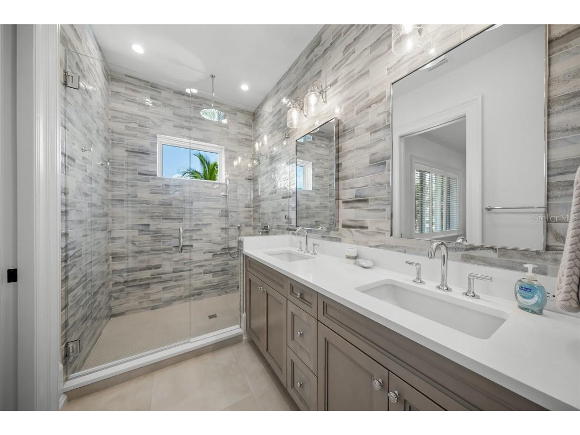 612 Juan Anasco Drive Longboat Key FL 34228 A4643123 image39