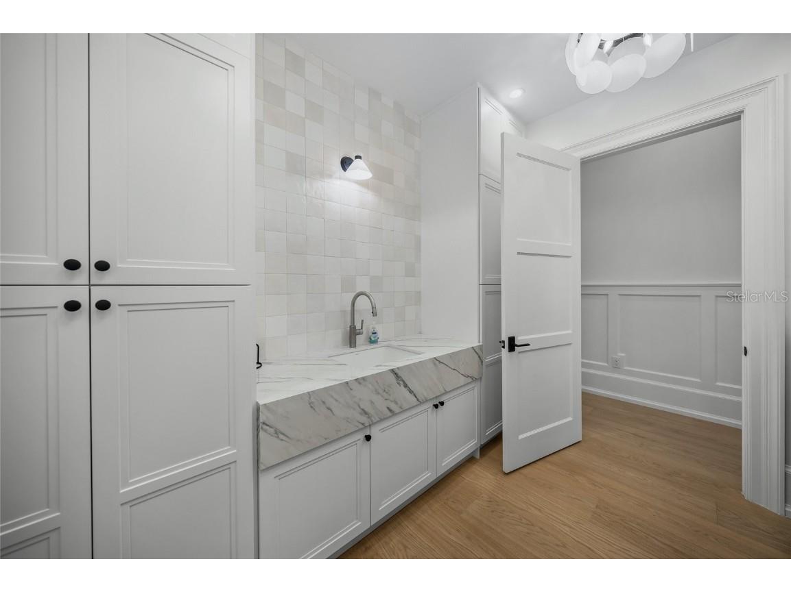 612 Juan Anasco Drive Longboat Key FL 34228 A4643123 image48