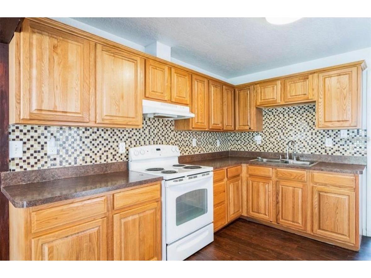 612 Kensington Street Eustis FL 32726 G5113593 image8