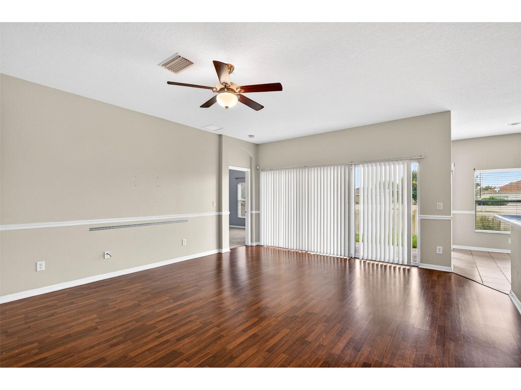 612 Marion Hill Lane Ruskin FL 33570 TB8496851 image3