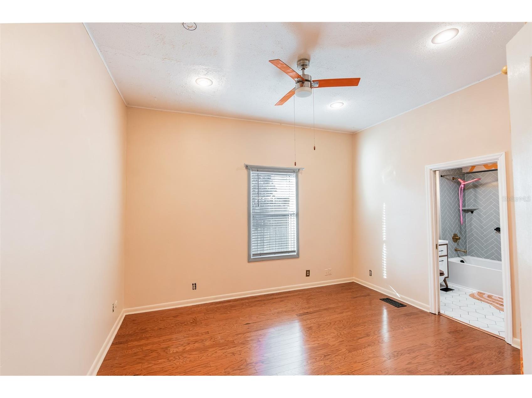 612 N Salisbury Avenue Deland FL 32720 V4947208 image10