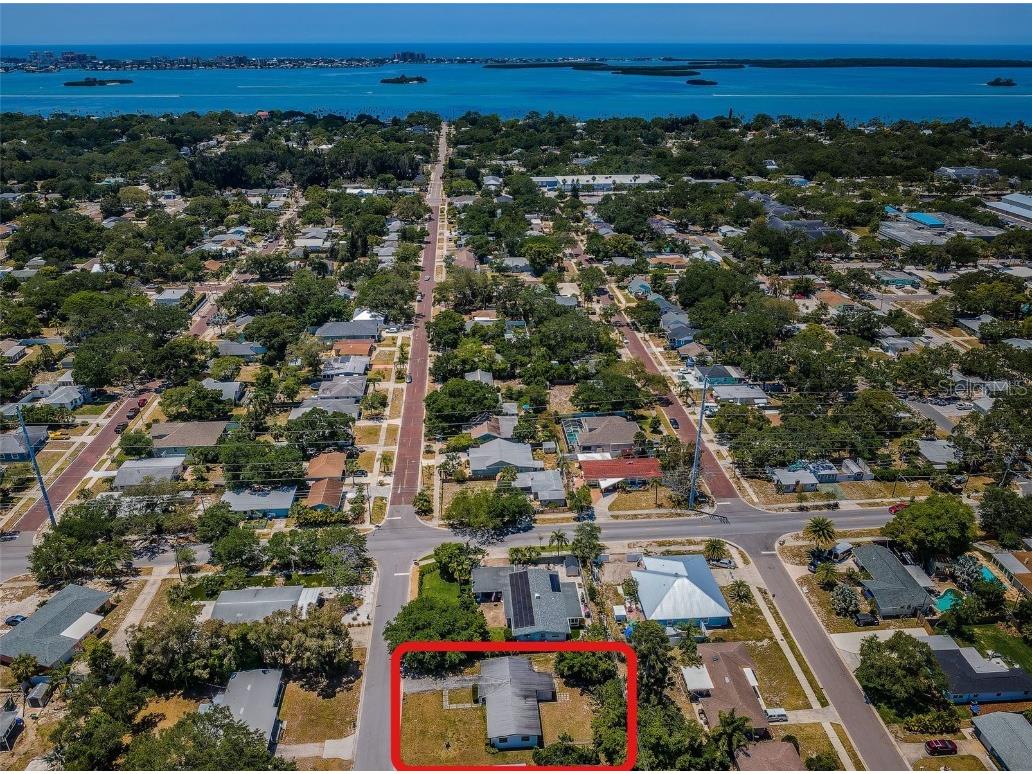 612 Orangewood Drive Dunedin FL 34698 U8241737 image1
