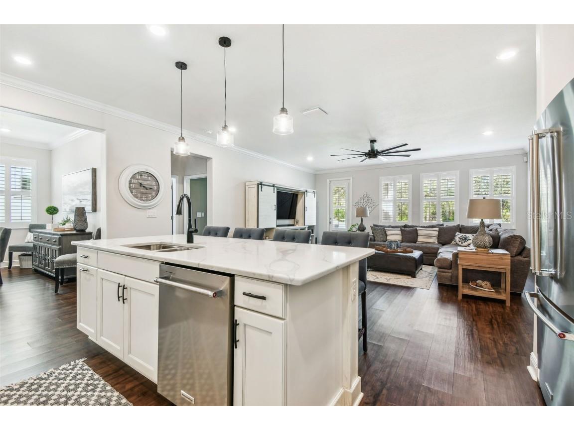 612 Ozona Village Dr Palm Harbor FL 34683 TB8380862 image15