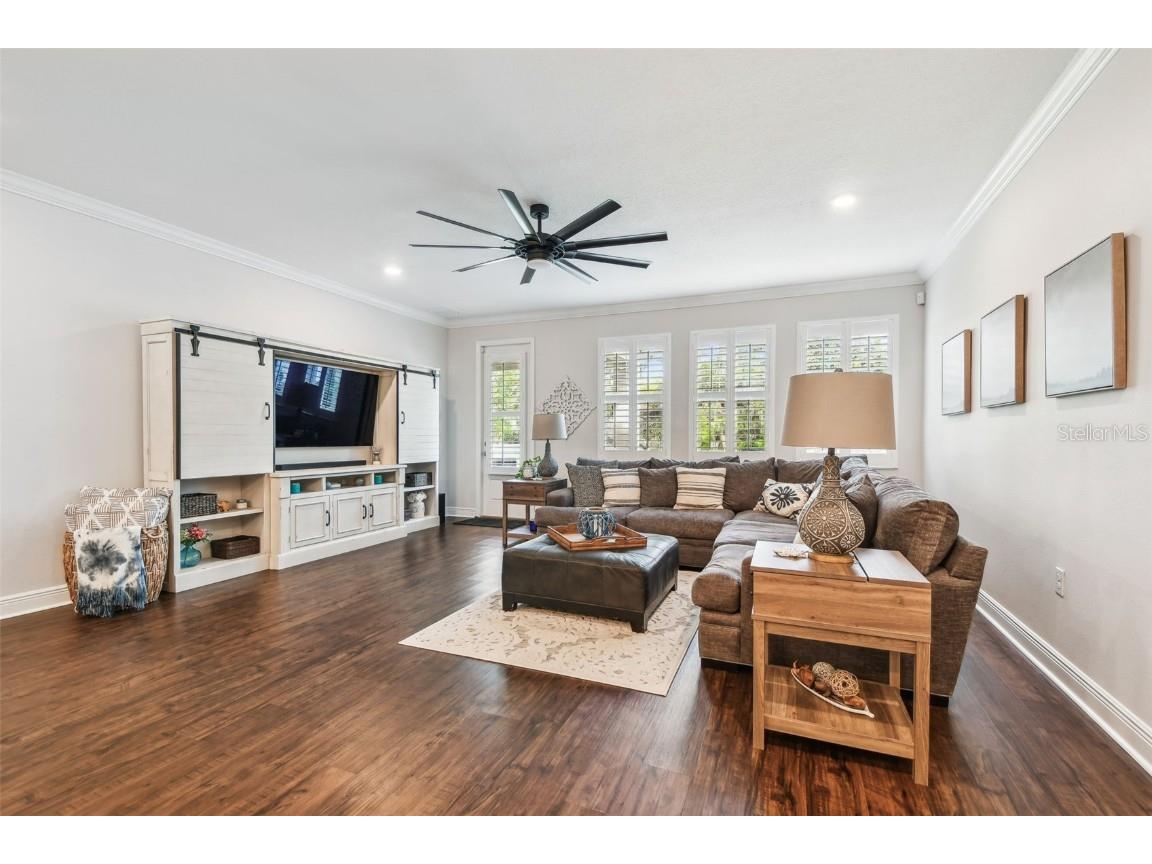 612 Ozona Village Dr Palm Harbor FL 34683 TB8380862 image23