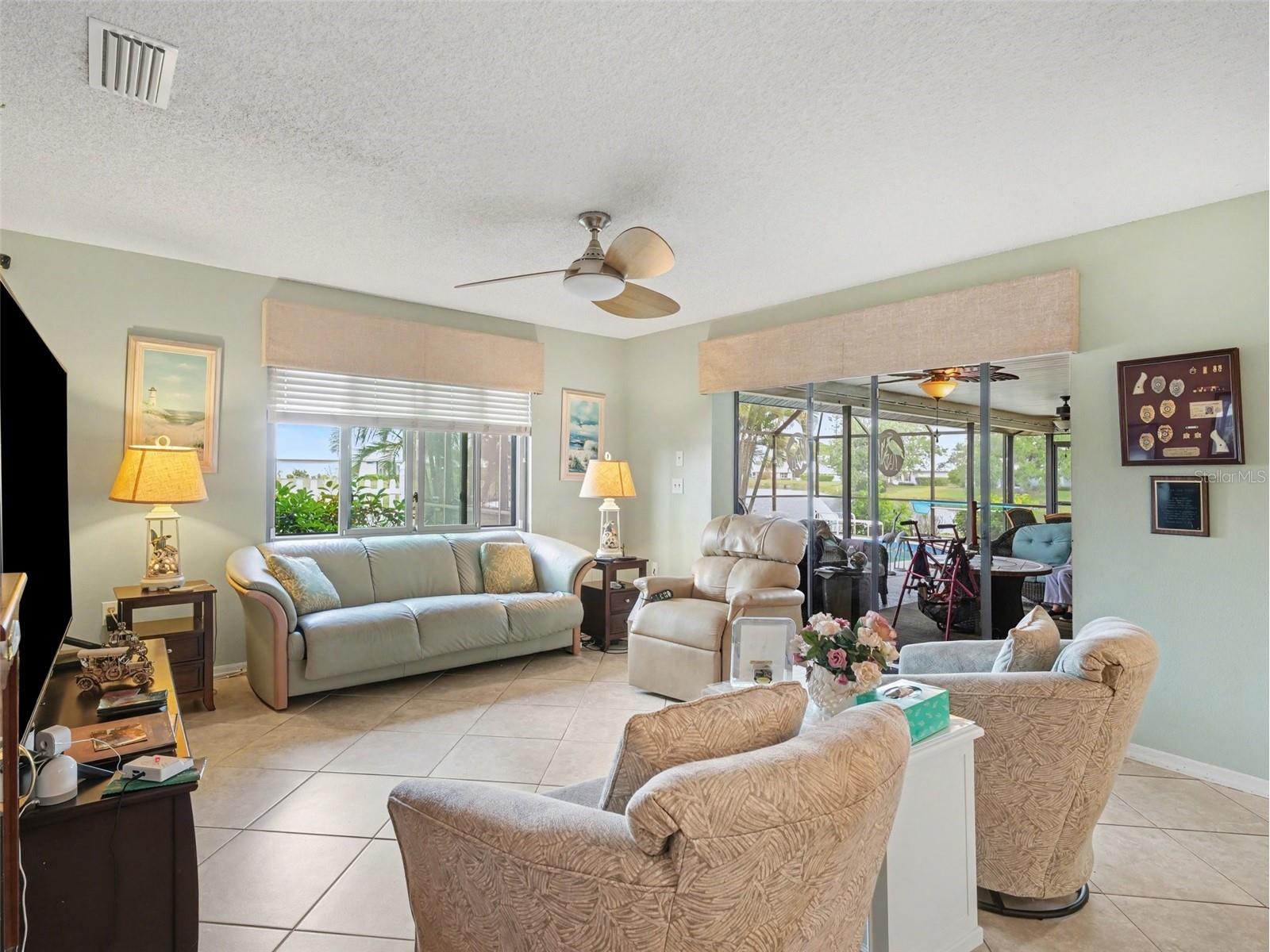612 Paget Drive Venice FL 34293 TB8498185 image8