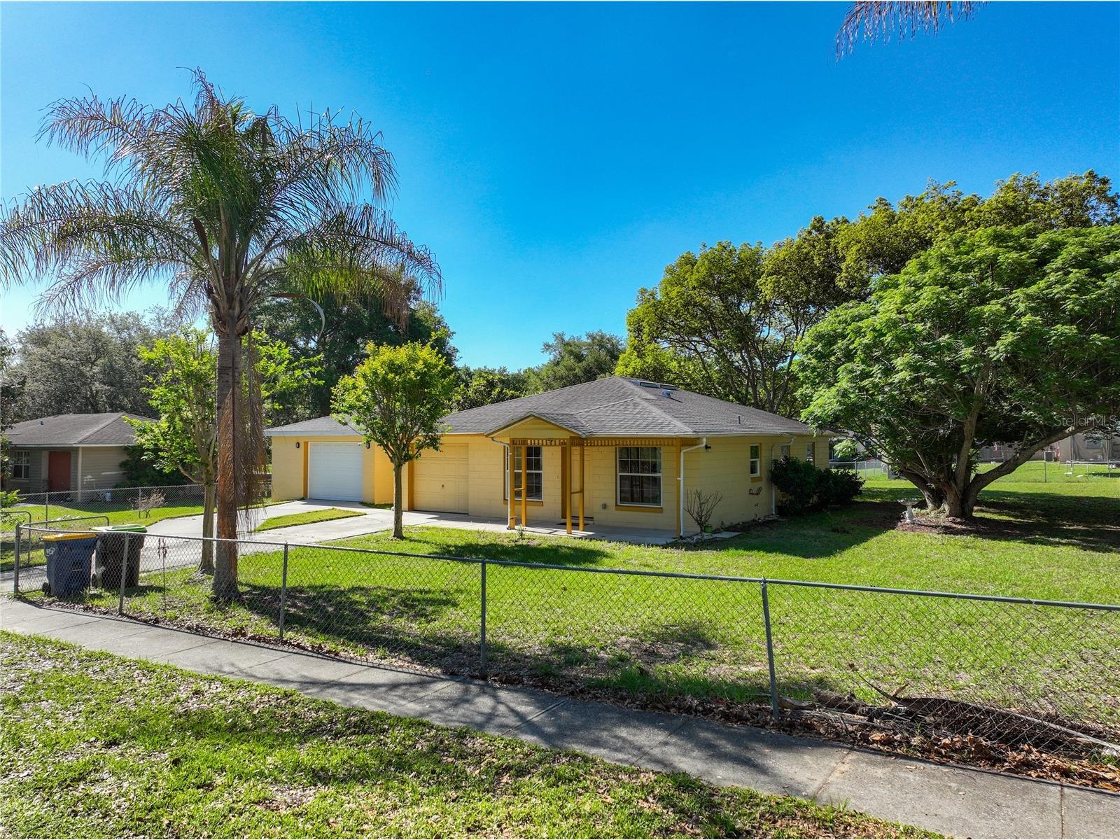 612 Palmetto Drive Mascotte FL 34753 G5111186 image3