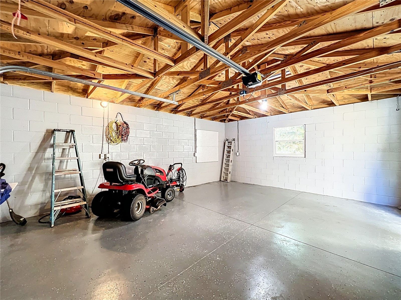 612 Palmetto Drive Mascotte FL 34753 G5111186 image39