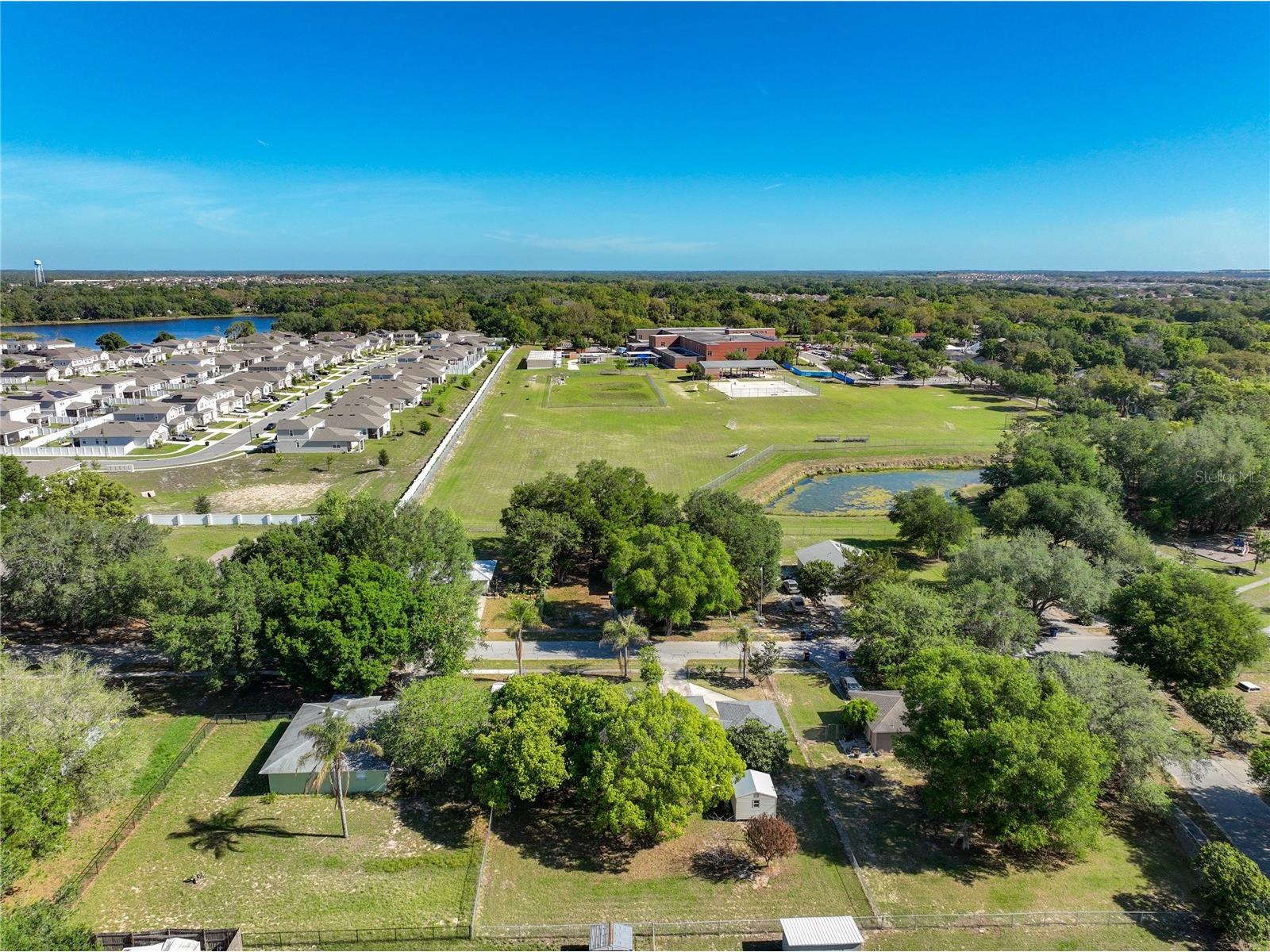 612 Palmetto Drive Mascotte FL 34753 G5111186 image52