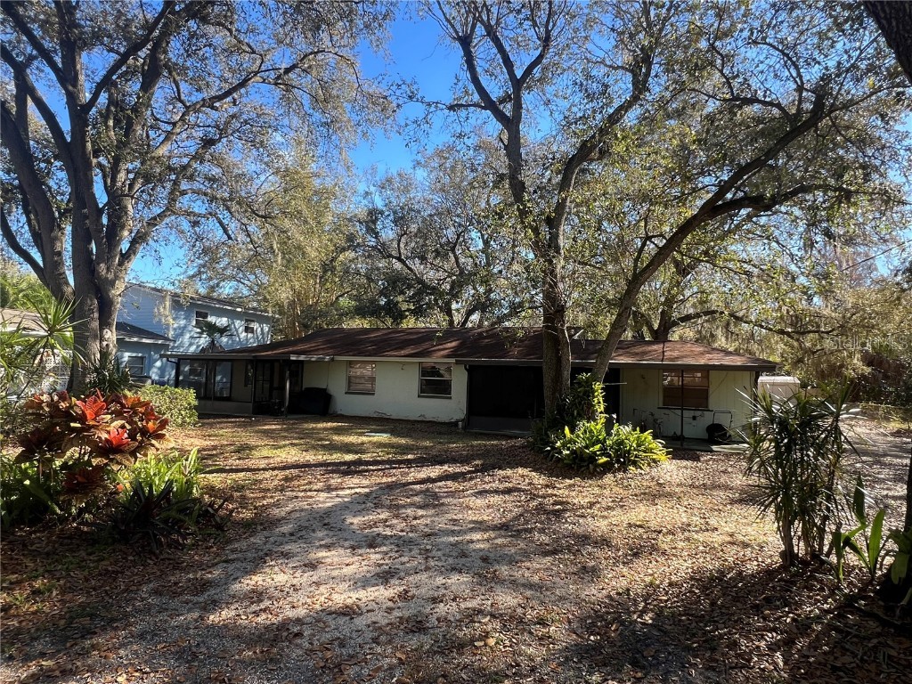 612 S 68th Street Tampa FL 33619 T3501629 image1