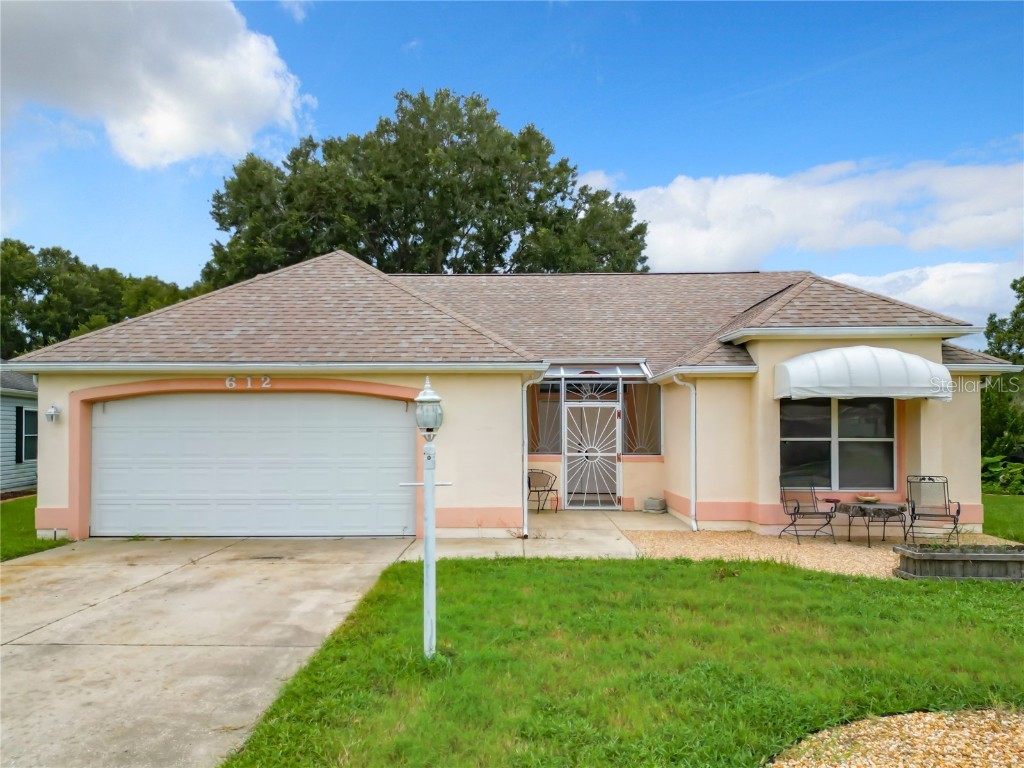 612 San Pedro Drive Lady Lake FL 32159 O6139065 image1