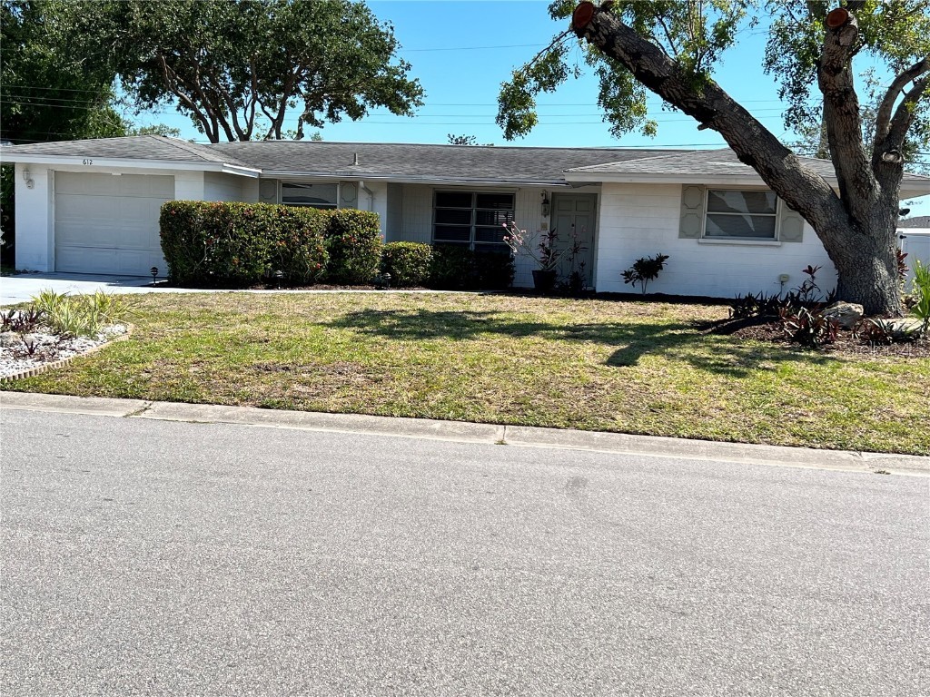 612 Sheridan Drive Venice FL 34293 N6126404 image1