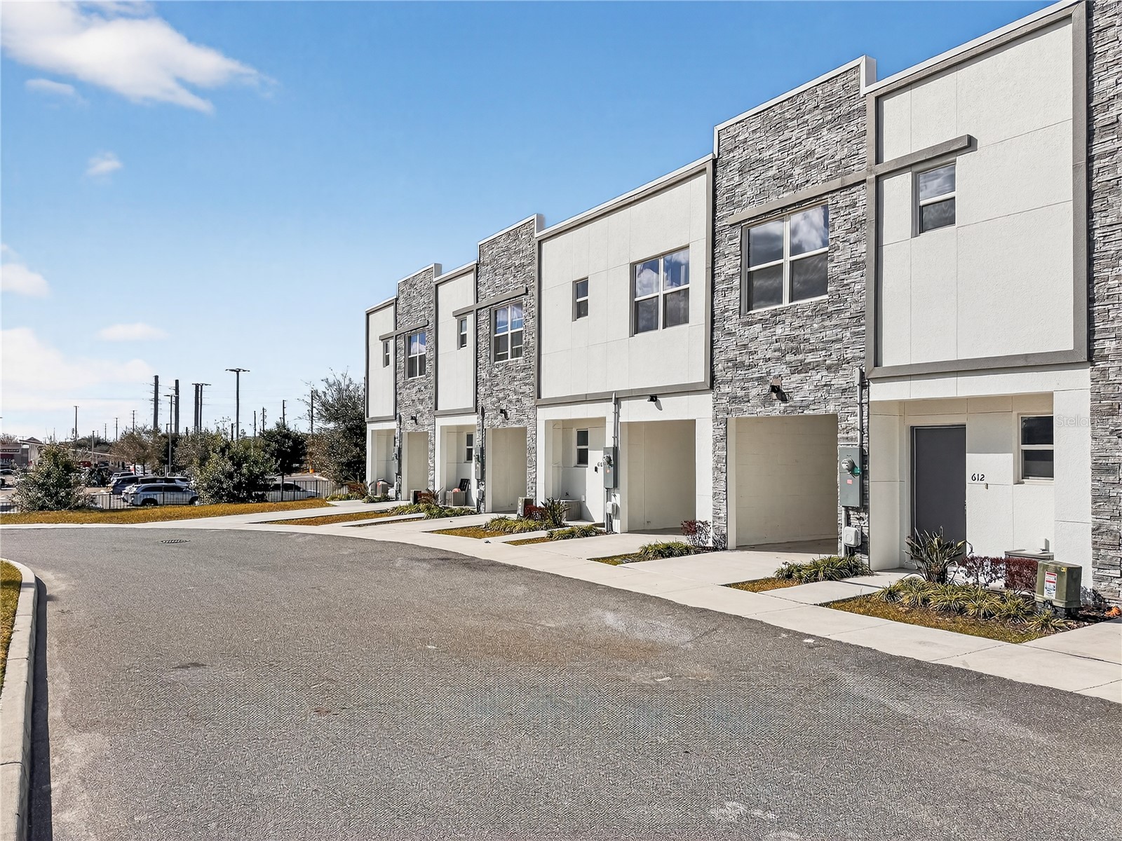 612 Trikomo Drive Davenport FL 33896 O6386361 image2