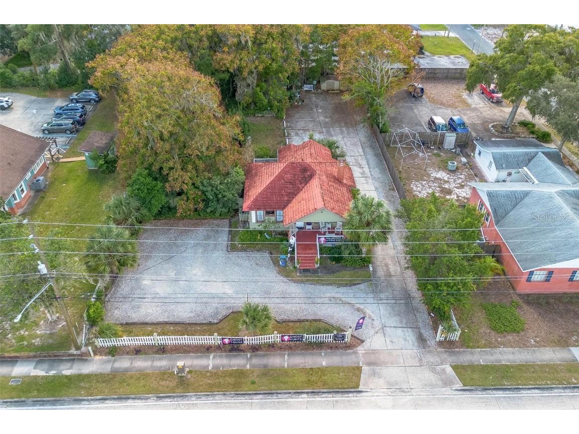 612 W New York Avenue Deland FL 32720 V4933761 image1