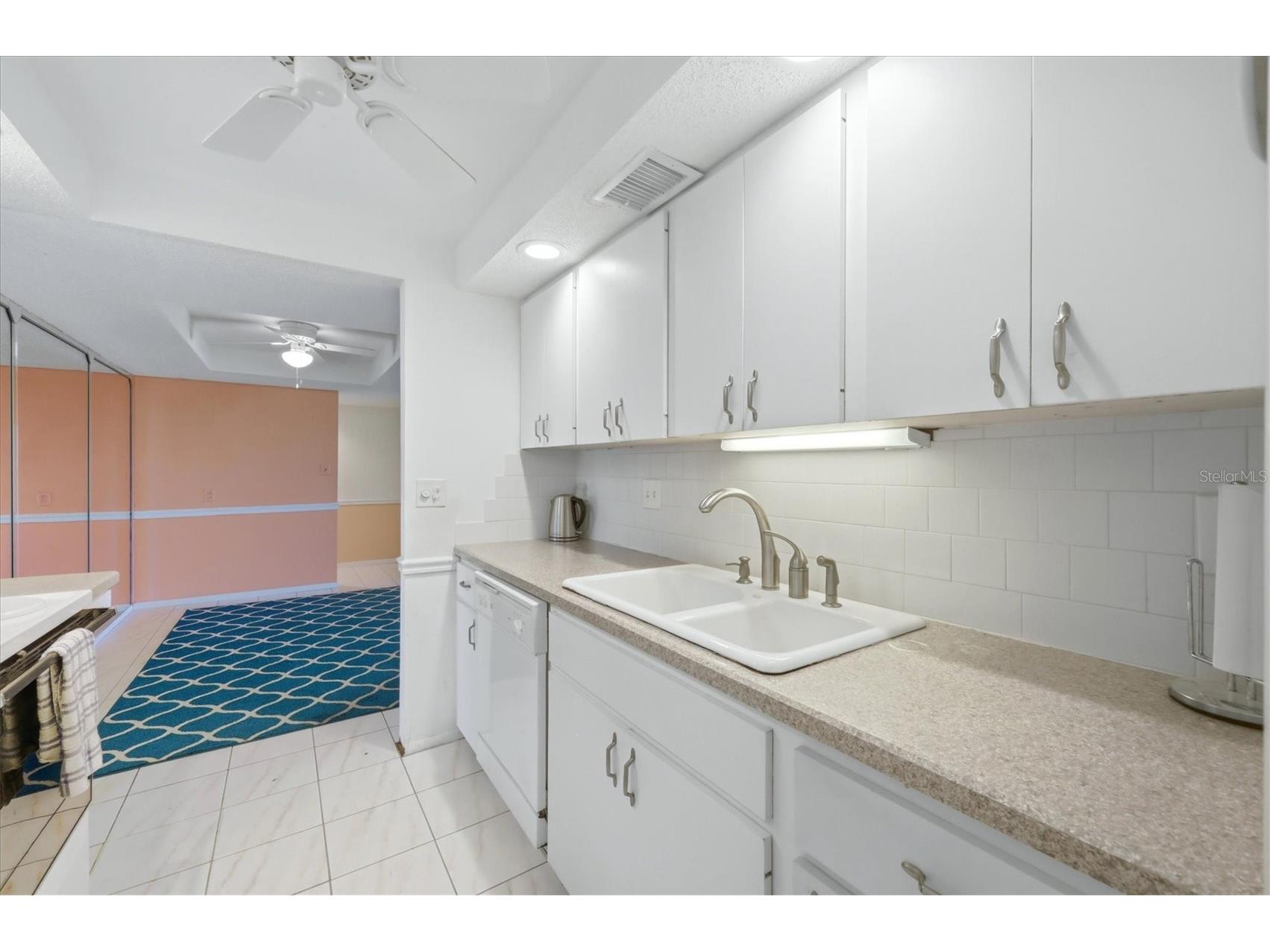 6120 43rd Street W #407B Bradenton FL 34210 A4690572 image19