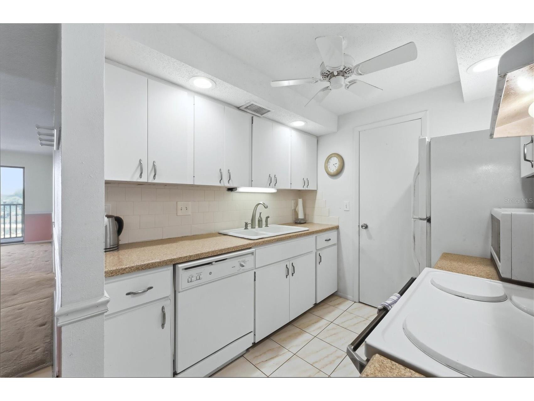 6120 43rd Street W #407B Bradenton FL 34210 A4690572 image20