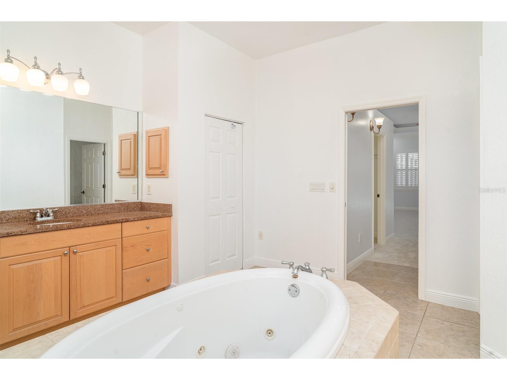 6120 9th Avenue Circle NE Bradenton FL 34212 TB8385349 image26