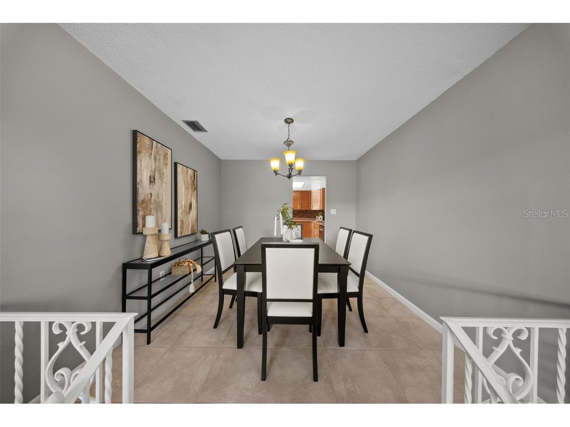 6120 Castlewood Lane Orlando FL 32808 O6369162 image12