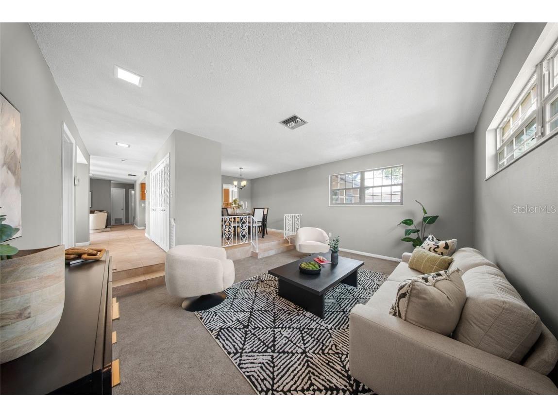 6120 Castlewood Lane Orlando FL 32808 O6369162 image6