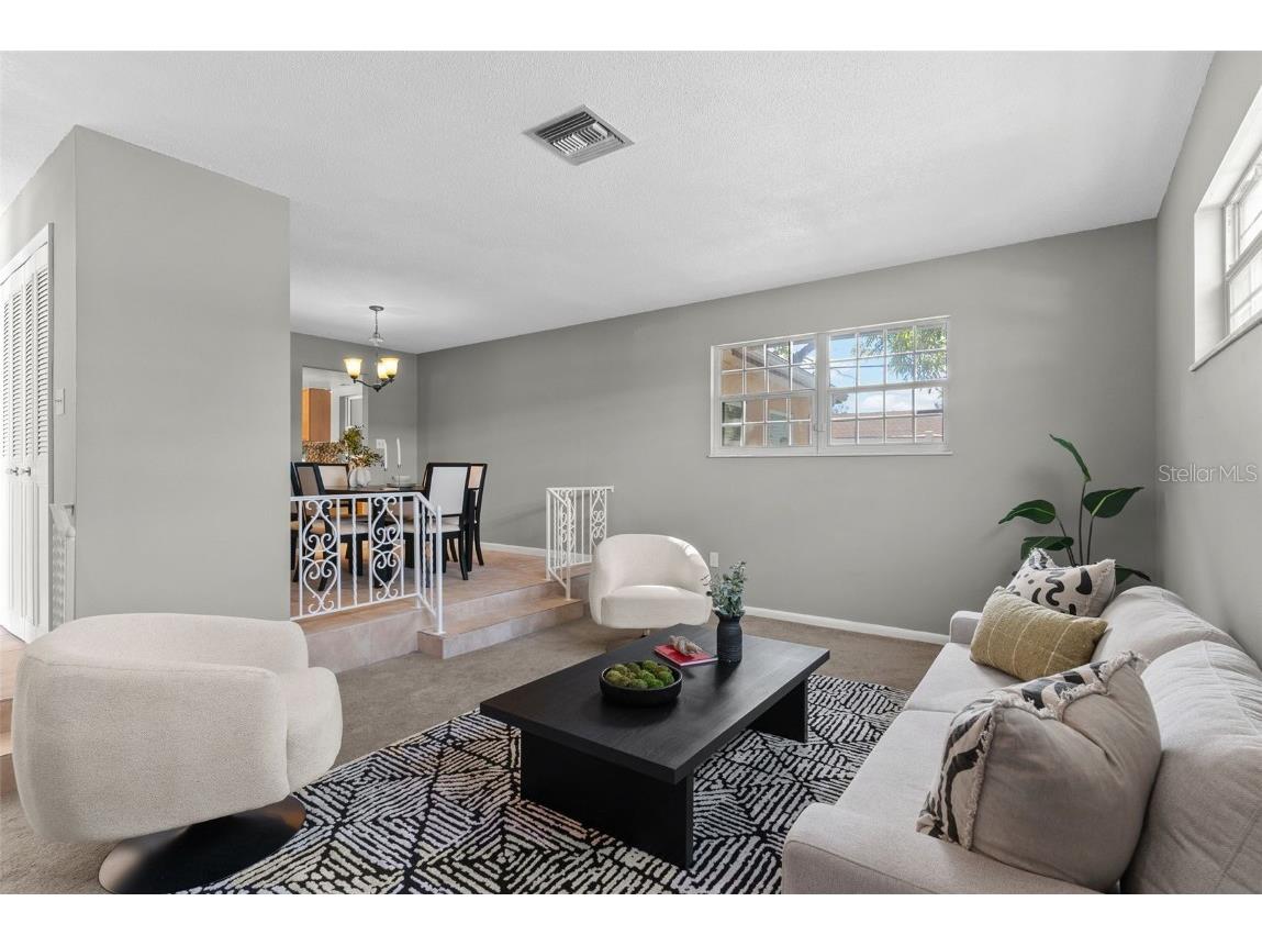 6120 Castlewood Lane Orlando FL 32808 O6369162 image7