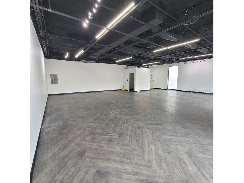 6124 Central Avenue Saint Petersburg FL 33707 TB8473055 image2