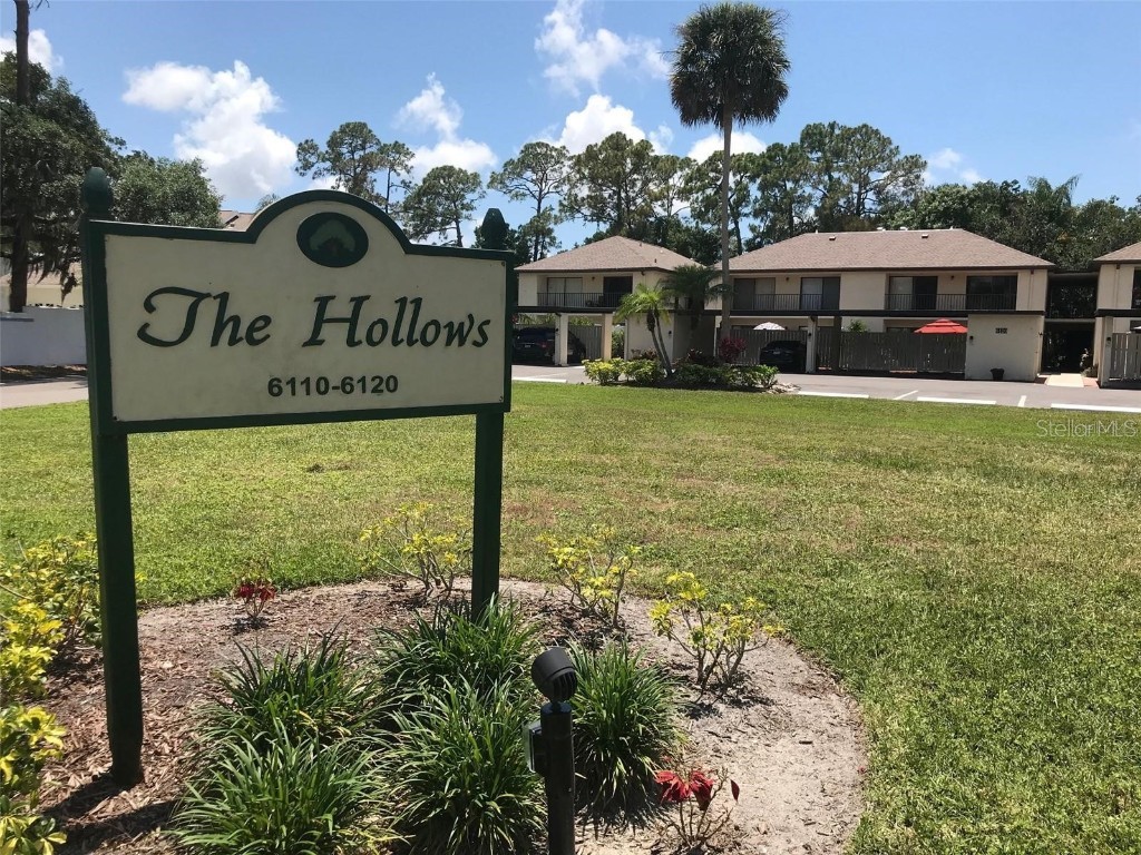 6120 Country Club Way #207 Sarasota FL 34243 A4614825 image1