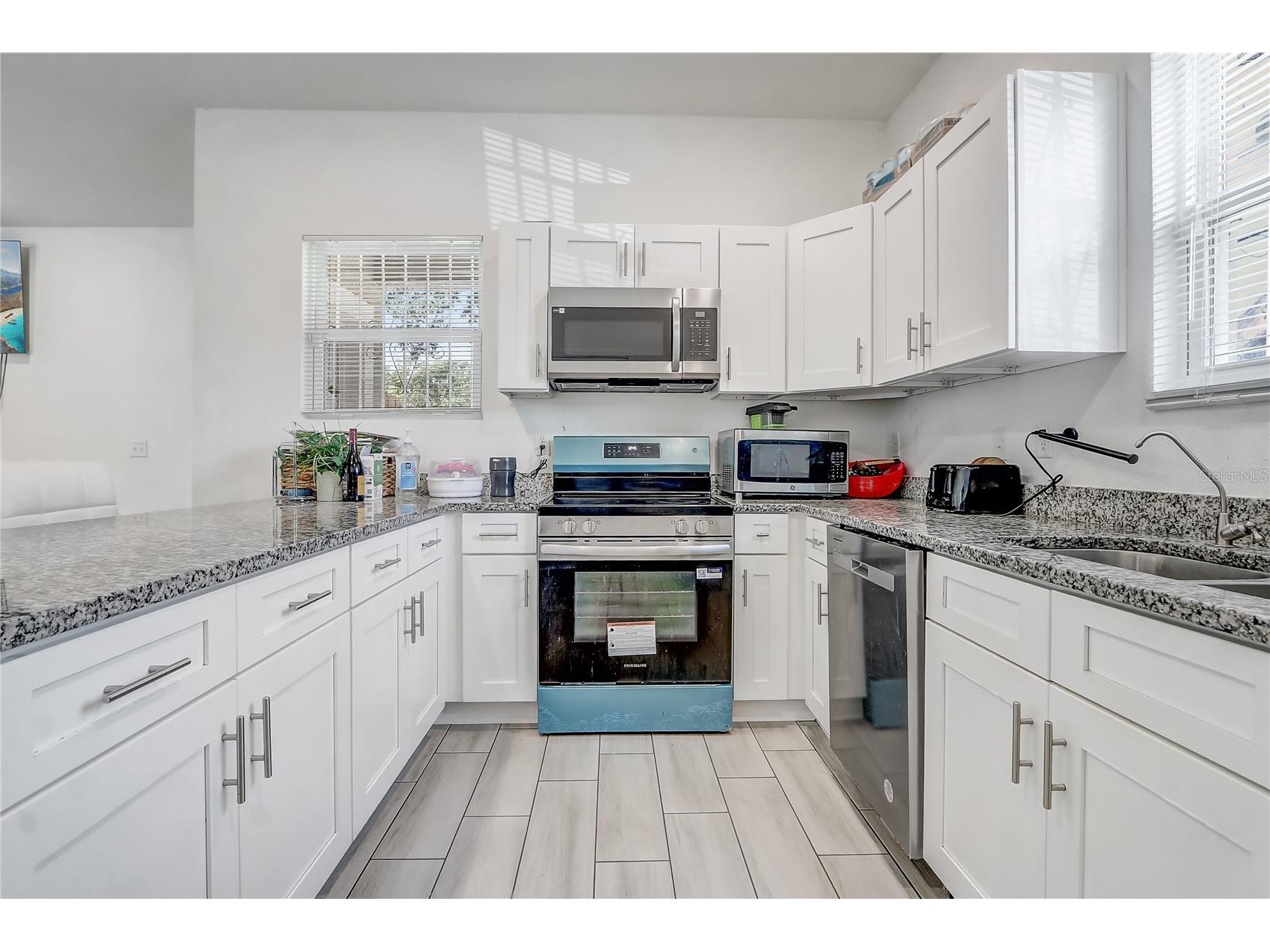 6120 Denson Drive Orlando FL 32808 O6416574 image10