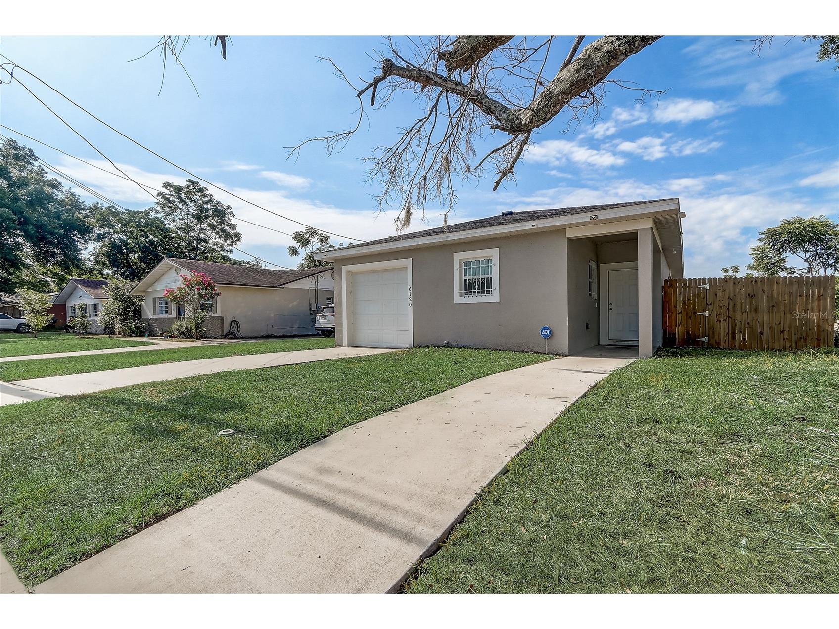 6120 Denson Drive Orlando FL 32808 O6416574 image2