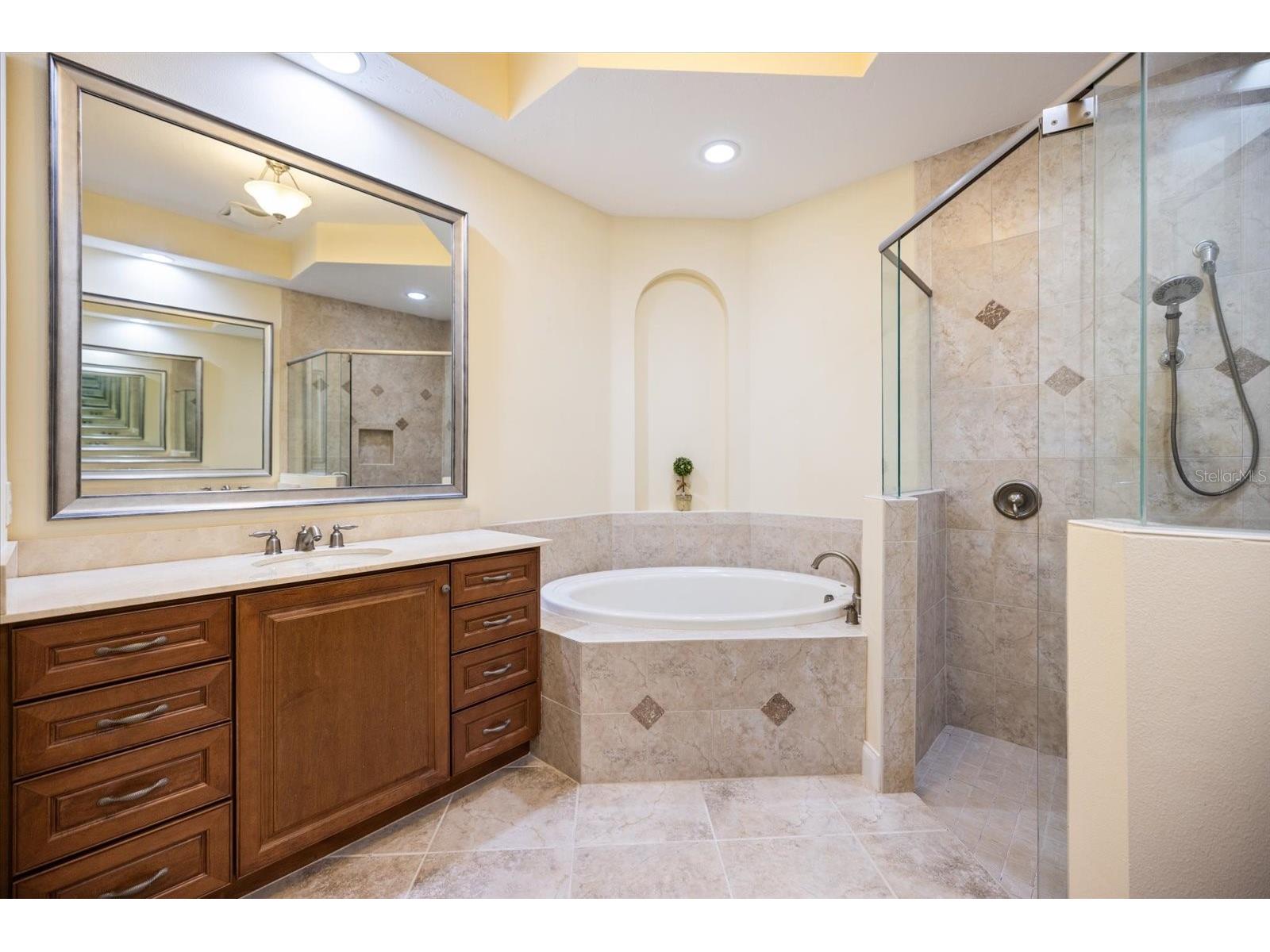 6120 E 27 Street E Ellenton FL 34222 A4688868 image32